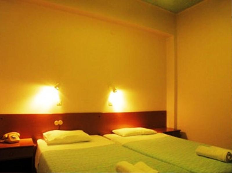 Hotel Kavouris Скопелос Номер фото