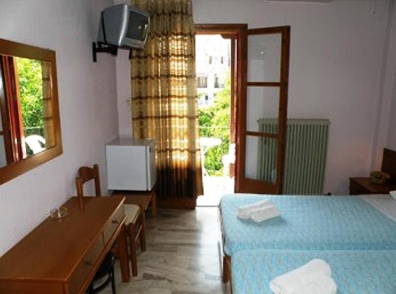 Hotel Kavouris Скопелос Номер фото